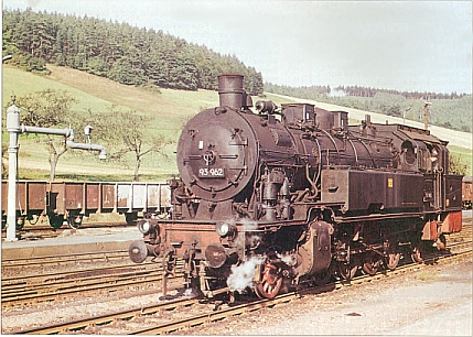 93 962 Ende der 60er Jahre im Lokbahnhof Rottenbach